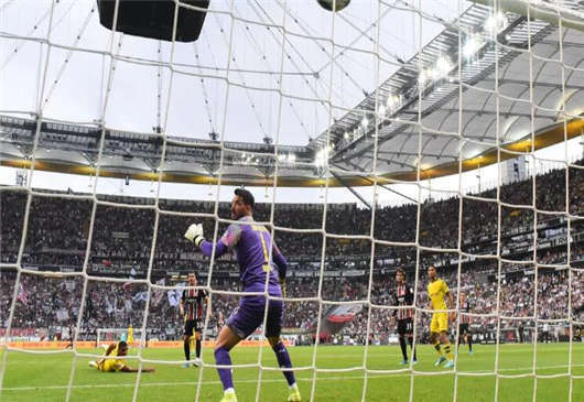 德國德甲：專注于第5天，馬塞爾·薩比策得分，阿米·哈里特得分