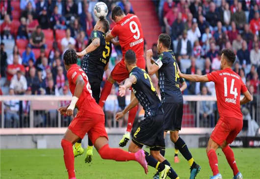 德國足球之Lewandowski繼續拜仁的夢想開始