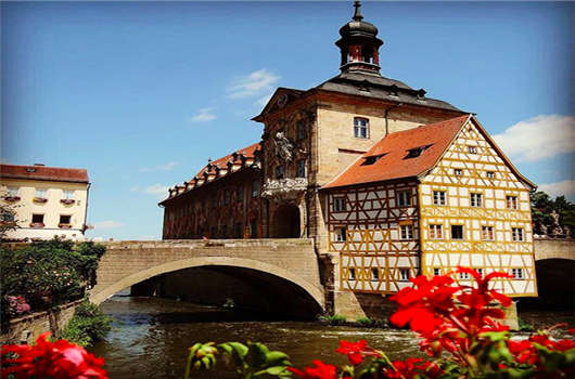 移民德國，您選擇入籍德國還是德國永居？